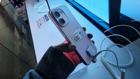 Vivo V80 Lite 5G, llega a México el celular que rompió un récord Guinness gracias a su batería