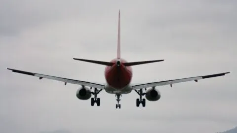 Volar en México es caro