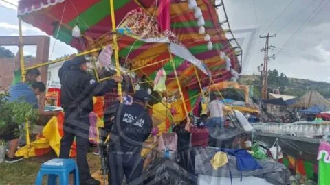Tromba arruina Feria Regional de Mexquitic; arrasó con la mercancía de los puestos 