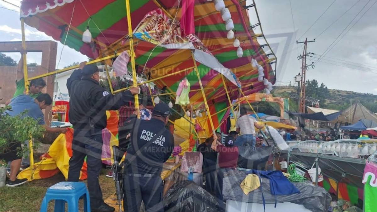 Tromba arruina Feria Regional de Mexquitic; arrasó con la mercancía de los puestos