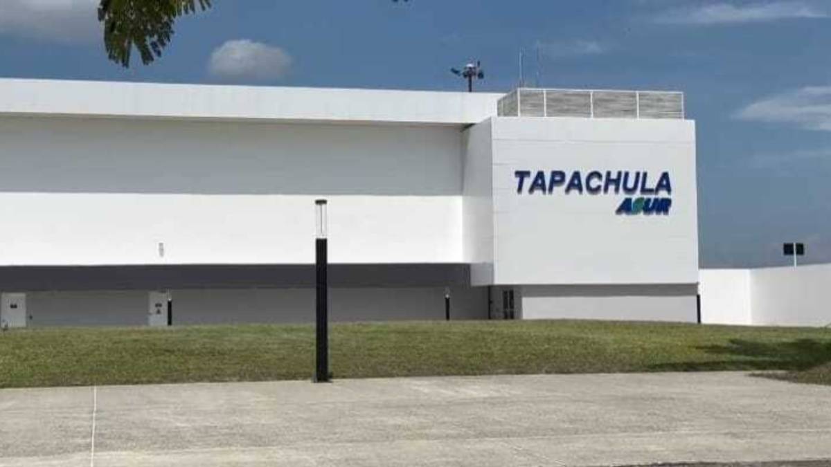 Pasajera muere en pleno vuelo; la encuentran sin vida al aterrizar en Tapachula