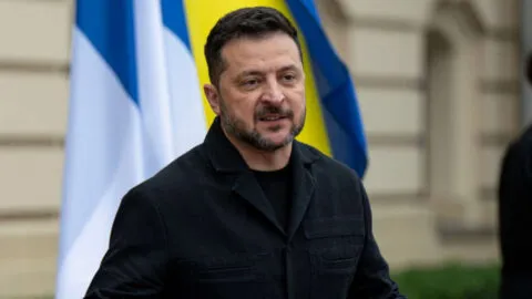 Zelenski afirma que habrá reunión trilateral entre Ucrania, Rusia y EE.UU. en noviembre